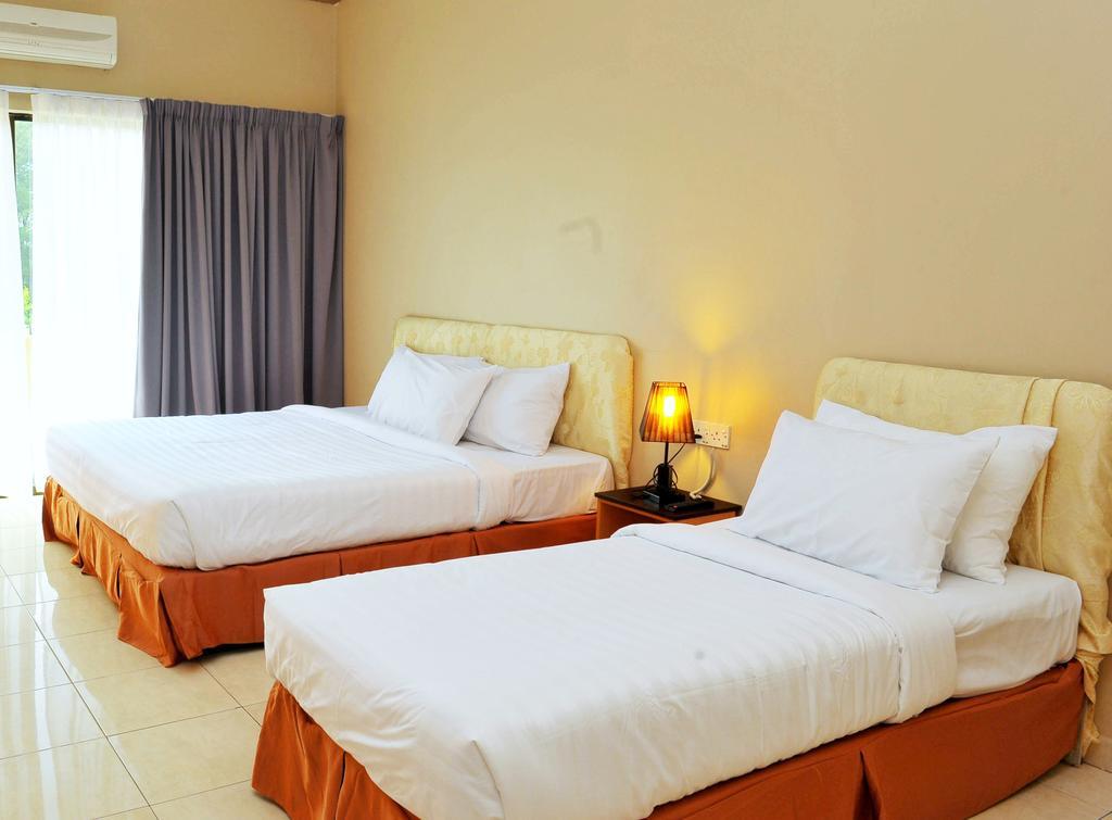 City Times Hotel Куантан Стая снимка